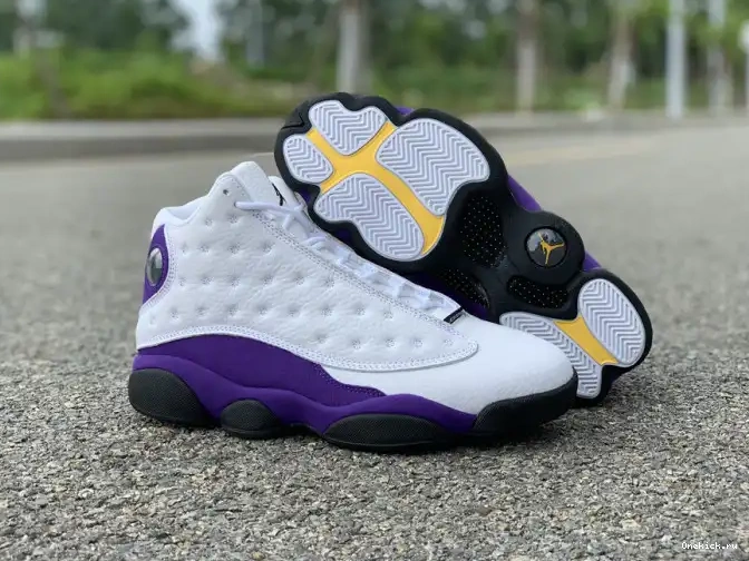 One Kick 13 Air Jordan Lakers 414571-105 0515